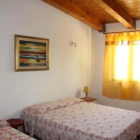 Apartamento Cave Trilocale E Monolocale A *